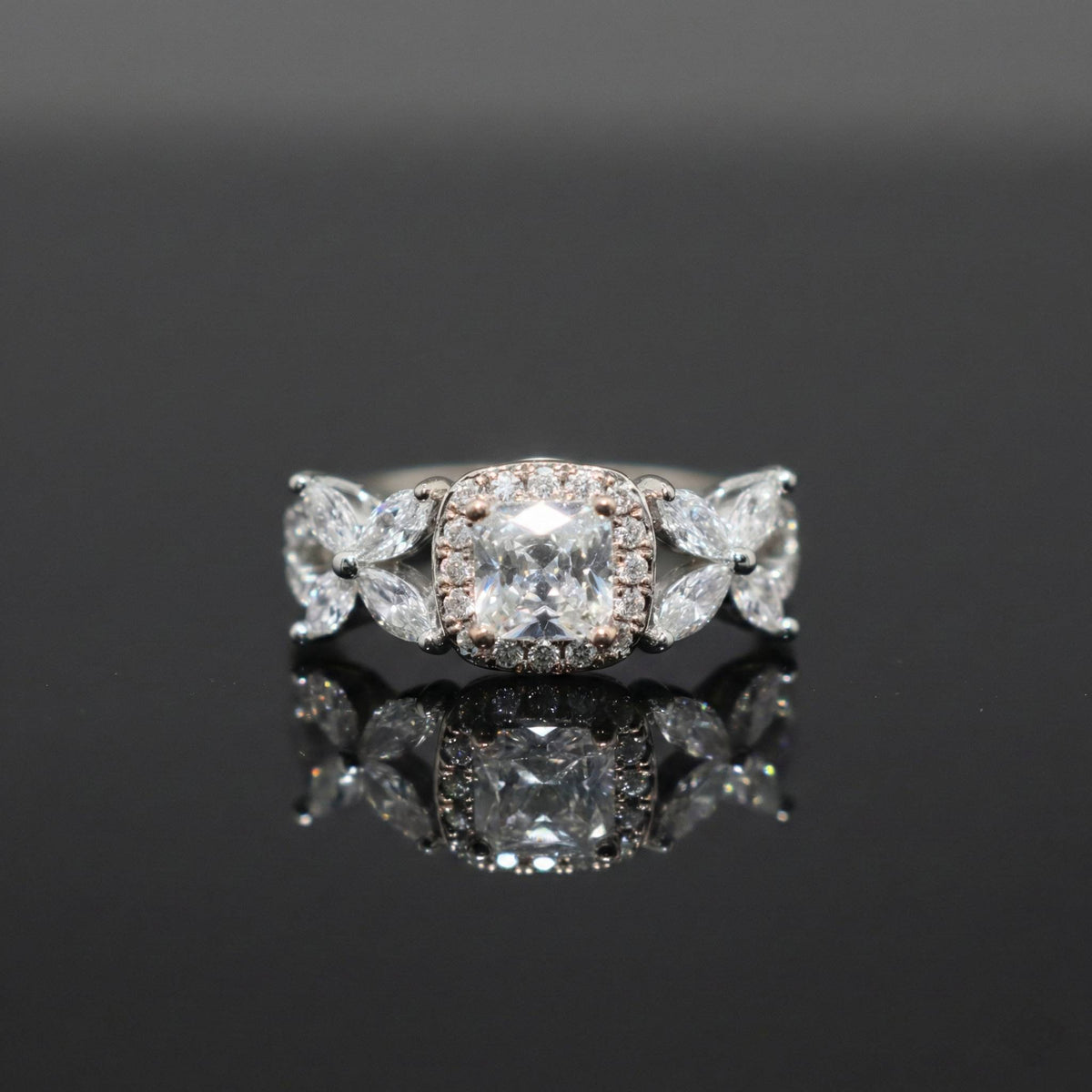 Luxora Yellow Gold / Silver Color Ring