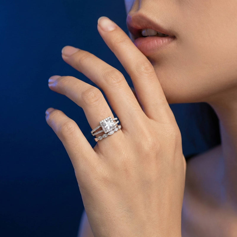 Luxora Elegant Diamond Ring
