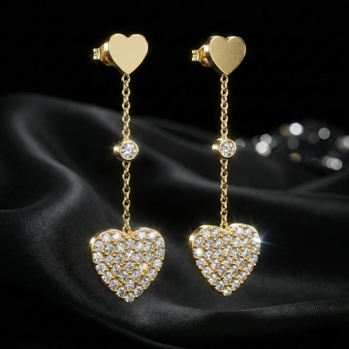 Luxora Hanging Heart