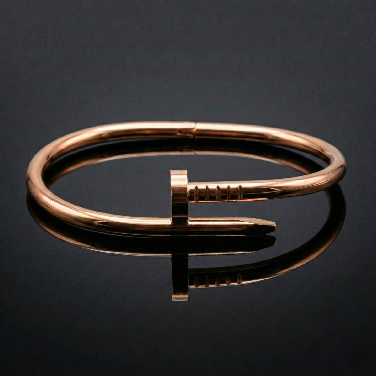 Luxora Gold Nail Type