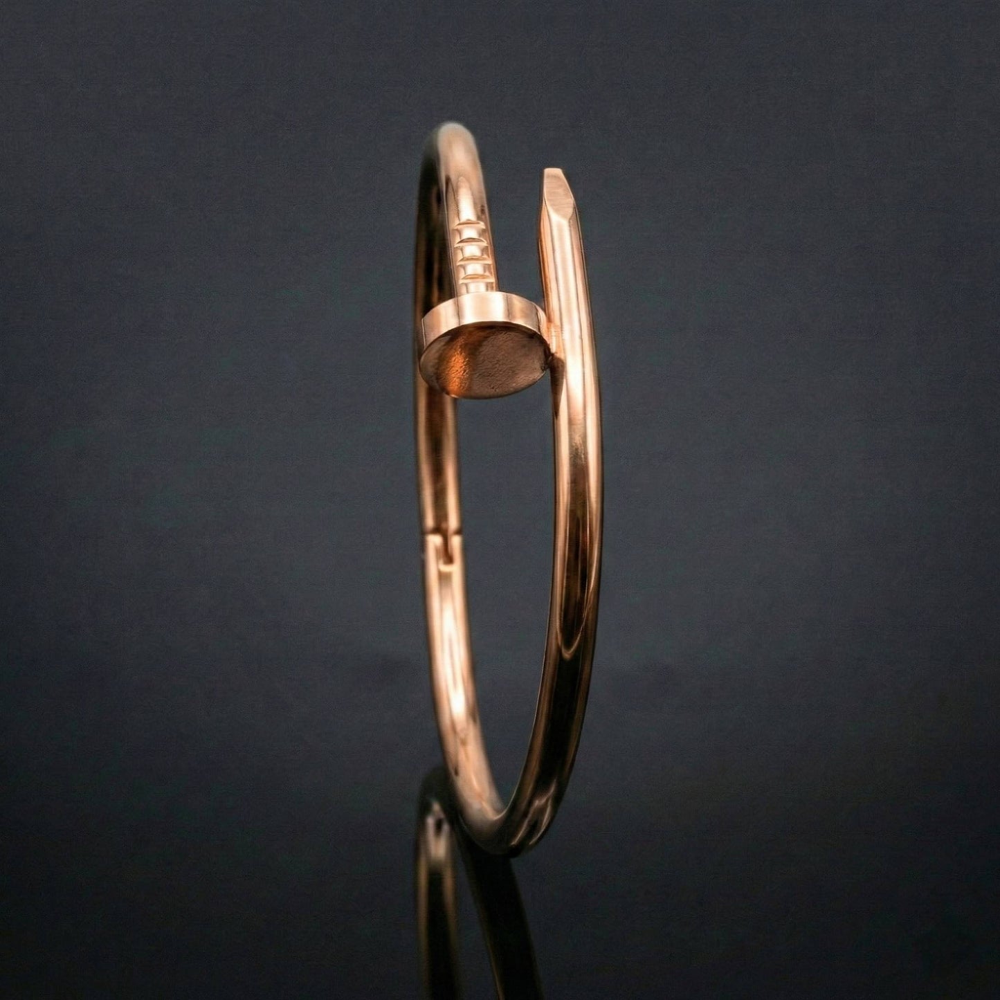 Luxora Gold Nail Type