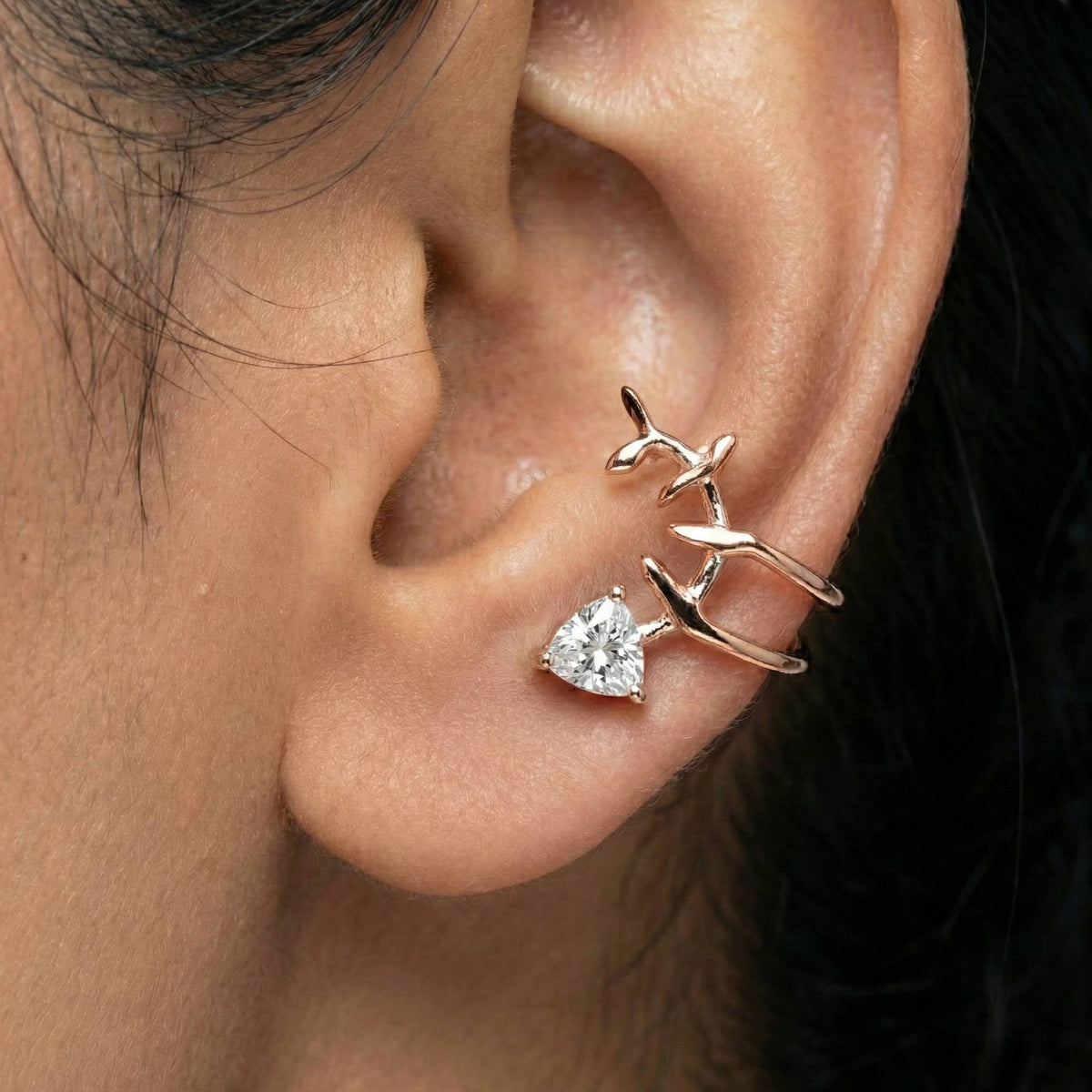 Luxora Single Stone Earcuff