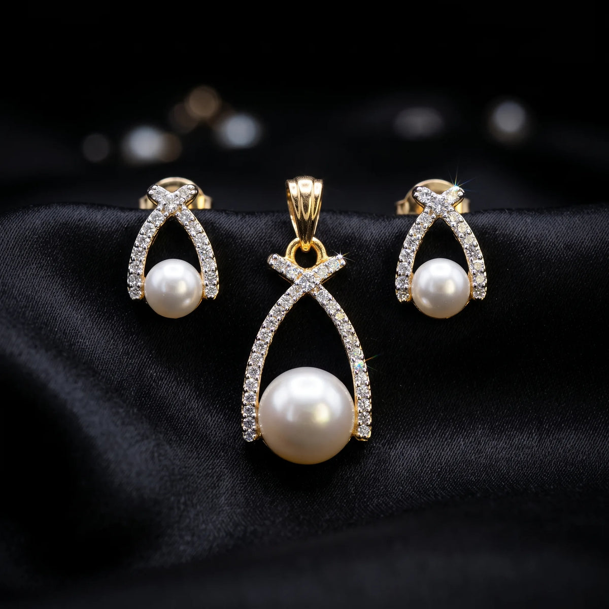 Luxora Pearl Grace Crystal Pendant Set