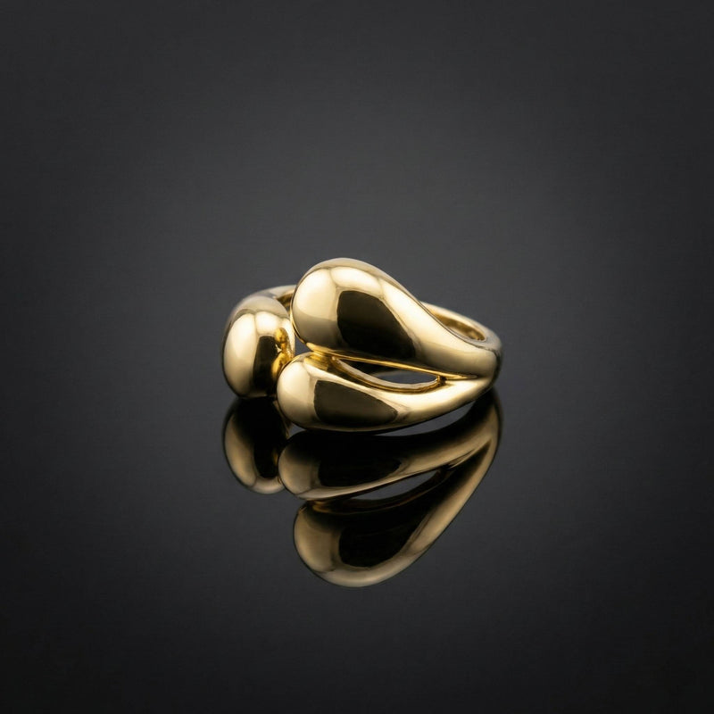 Luxora Bold and Contemporary Ring