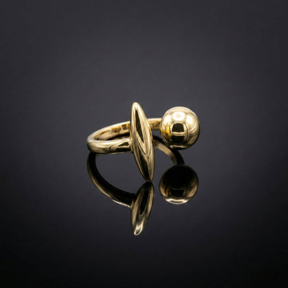 Luxora Modern Elegance Ring
