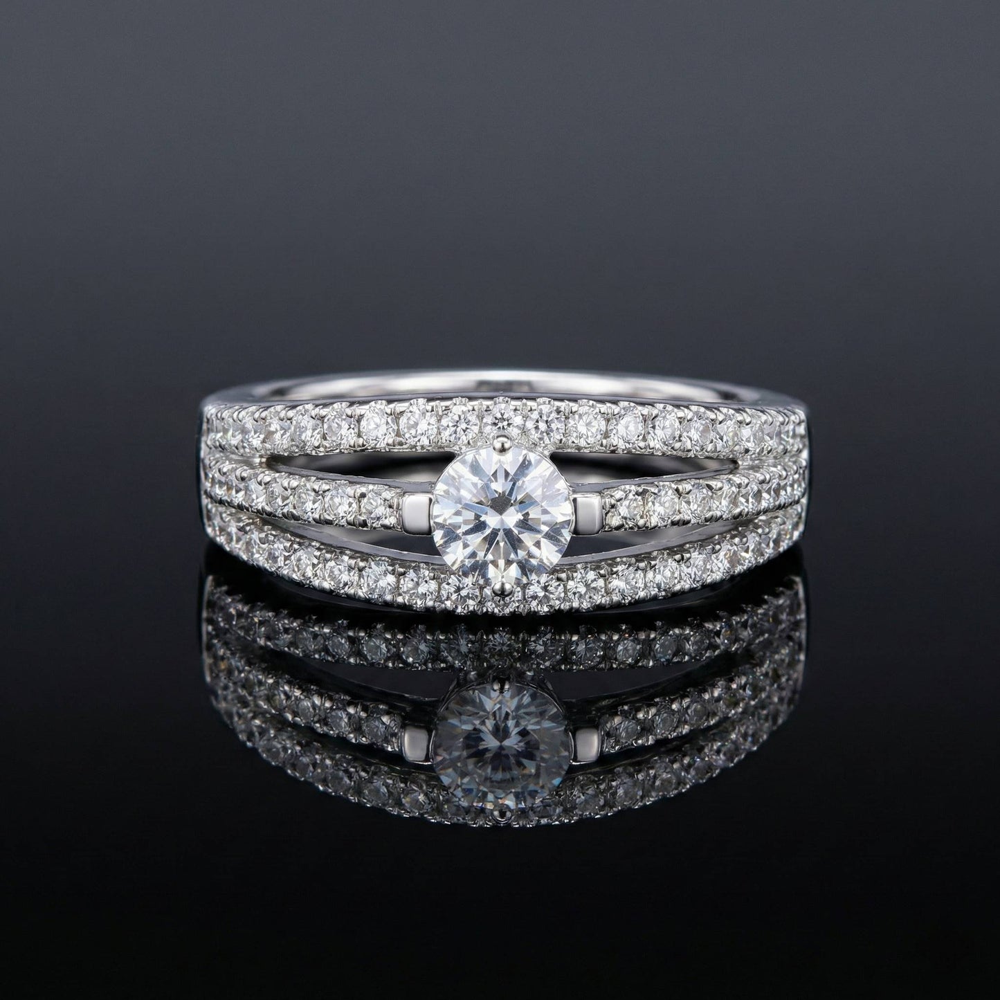 Luxora Elegant Ring