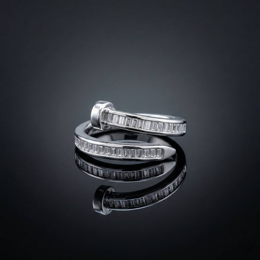 Luxora Modern Wrap-style RIng