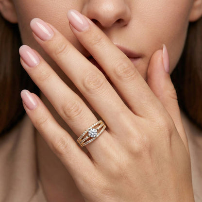 Luxora Elegant Ring