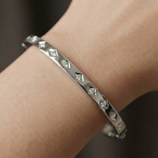 Luxora Silver with Diamond Cut