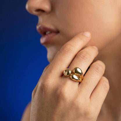 Luxora Bold and Contemporary Ring