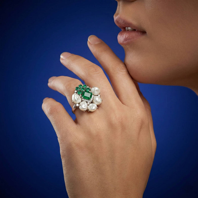 Luxora Vibrant Emerald Cut Ring