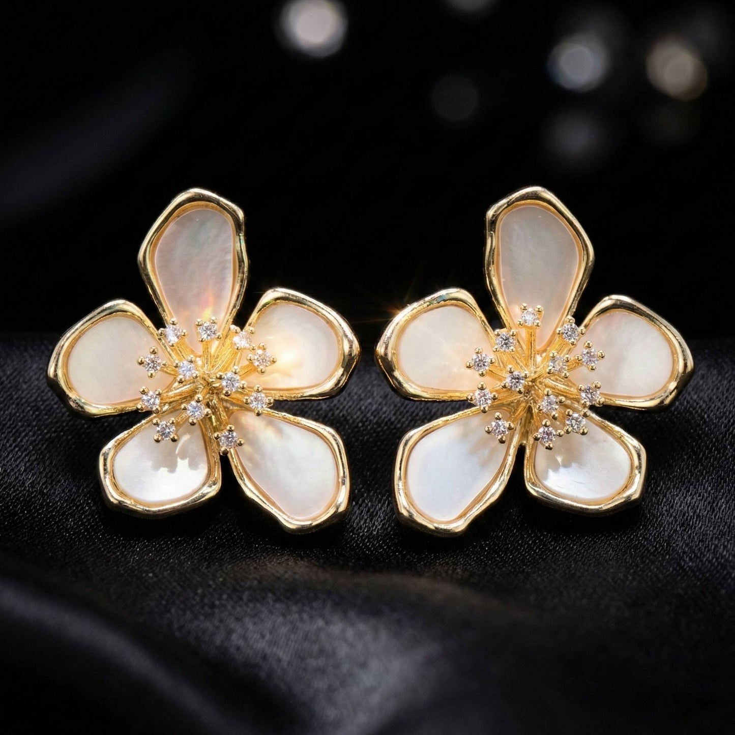 Luxora White Flower