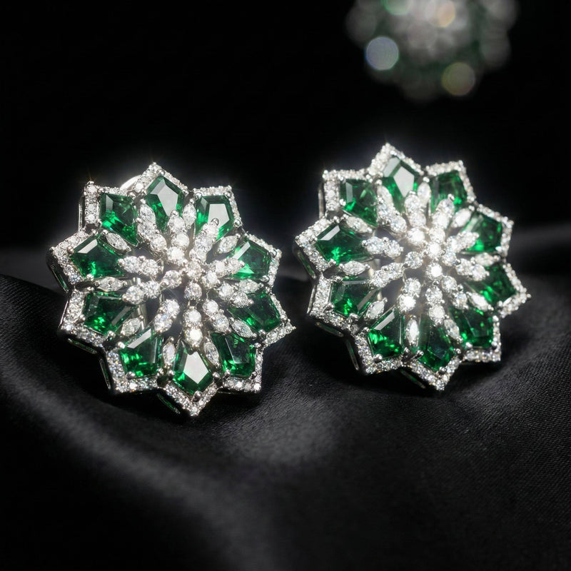 Luxora Big Green Flower (Studs)
