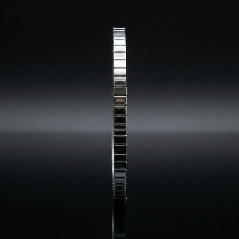 Luxora Silver Thin Kada