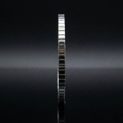 Luxora Silver Thin Kada