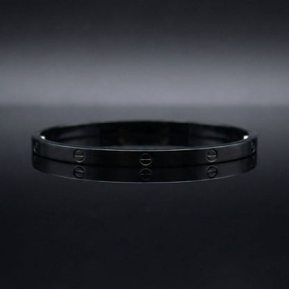 Luxora Black Cartier