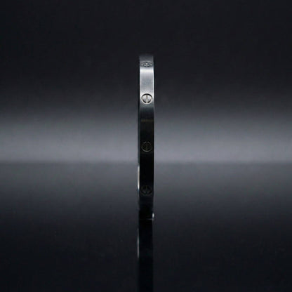 Luxora Black Cartier