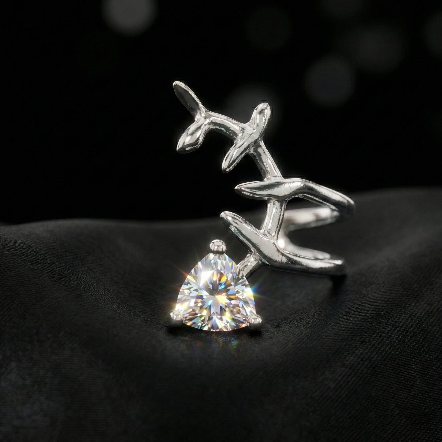 Luxora Single Stone Earcuff