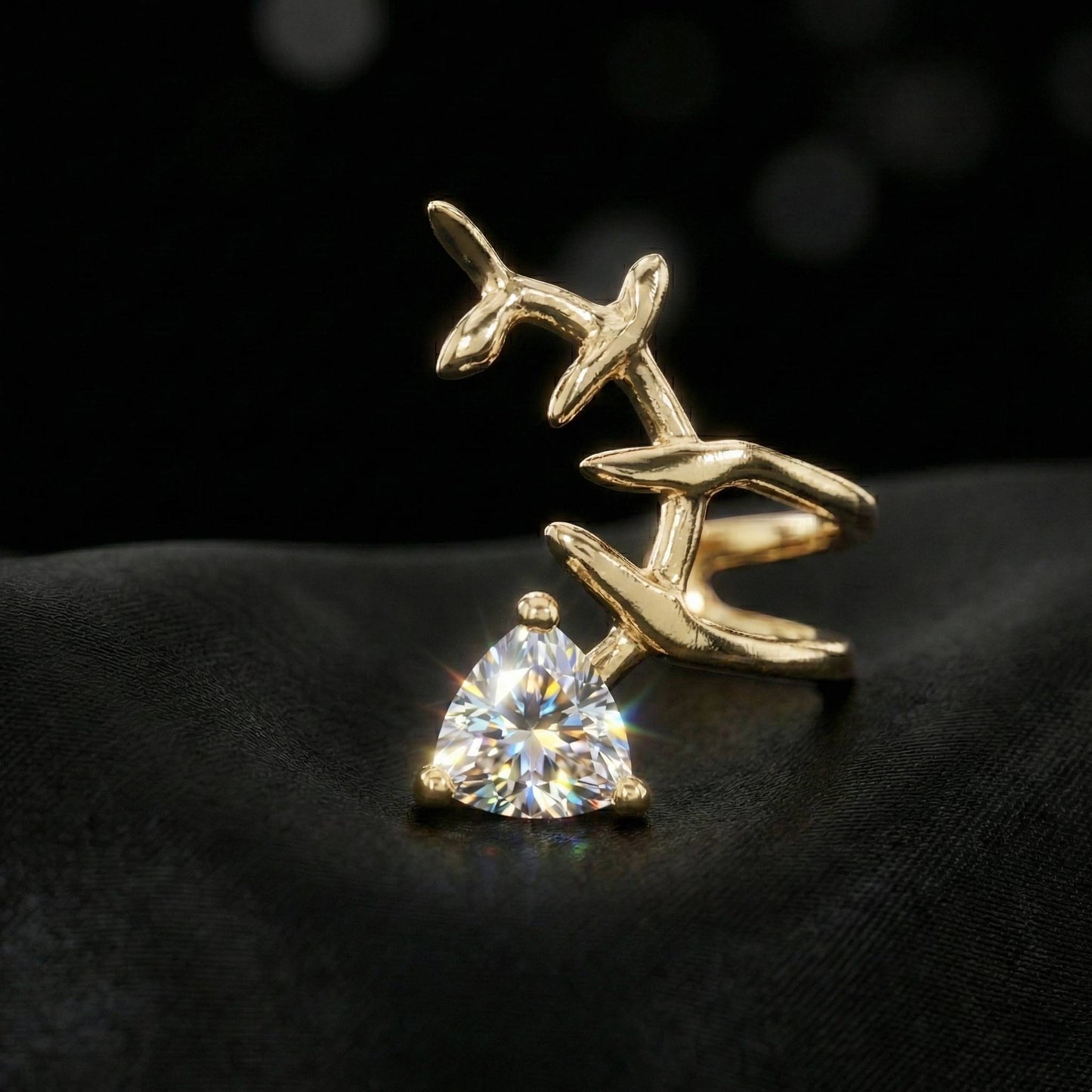 Luxora Single Stone Earcuff
