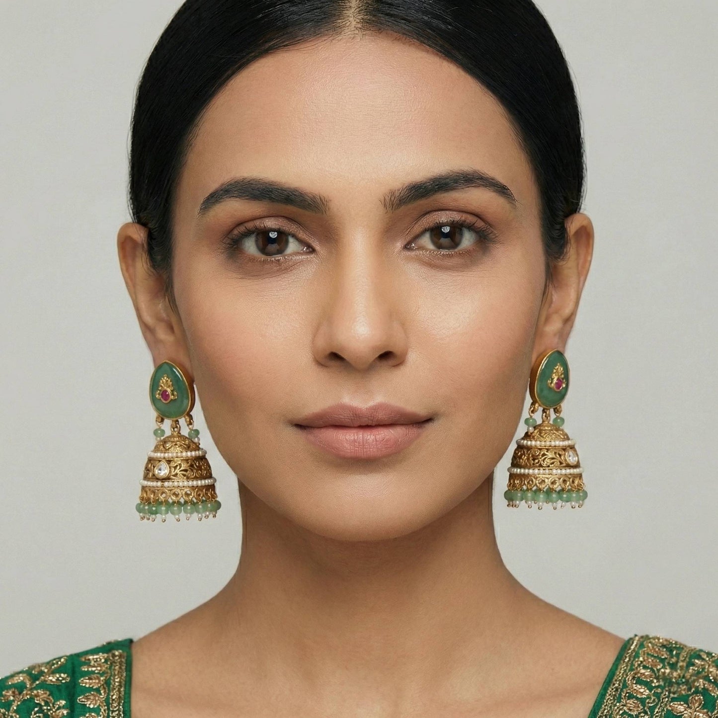 Luxora Heavy Jhumka