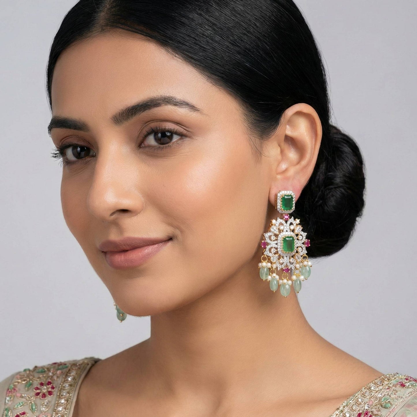 Luxora Emerald with Light Green Danglers