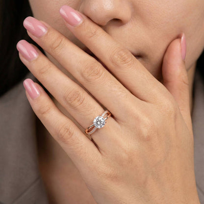 Luxora Graceful Rose Gold Ring