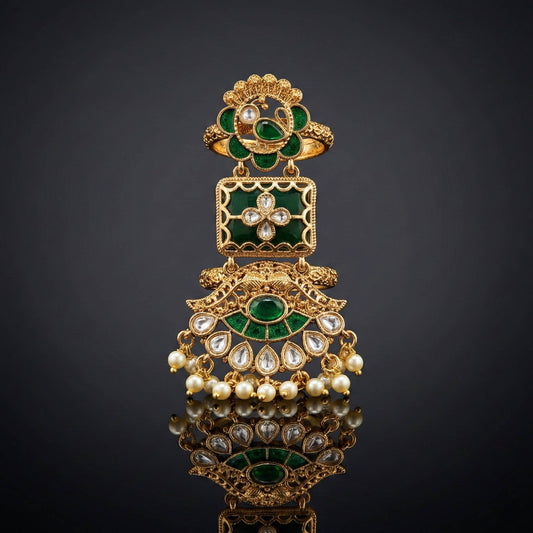 Luxora Regal Gold Ring