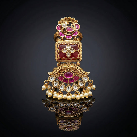 Luxora Regal Gold Ring