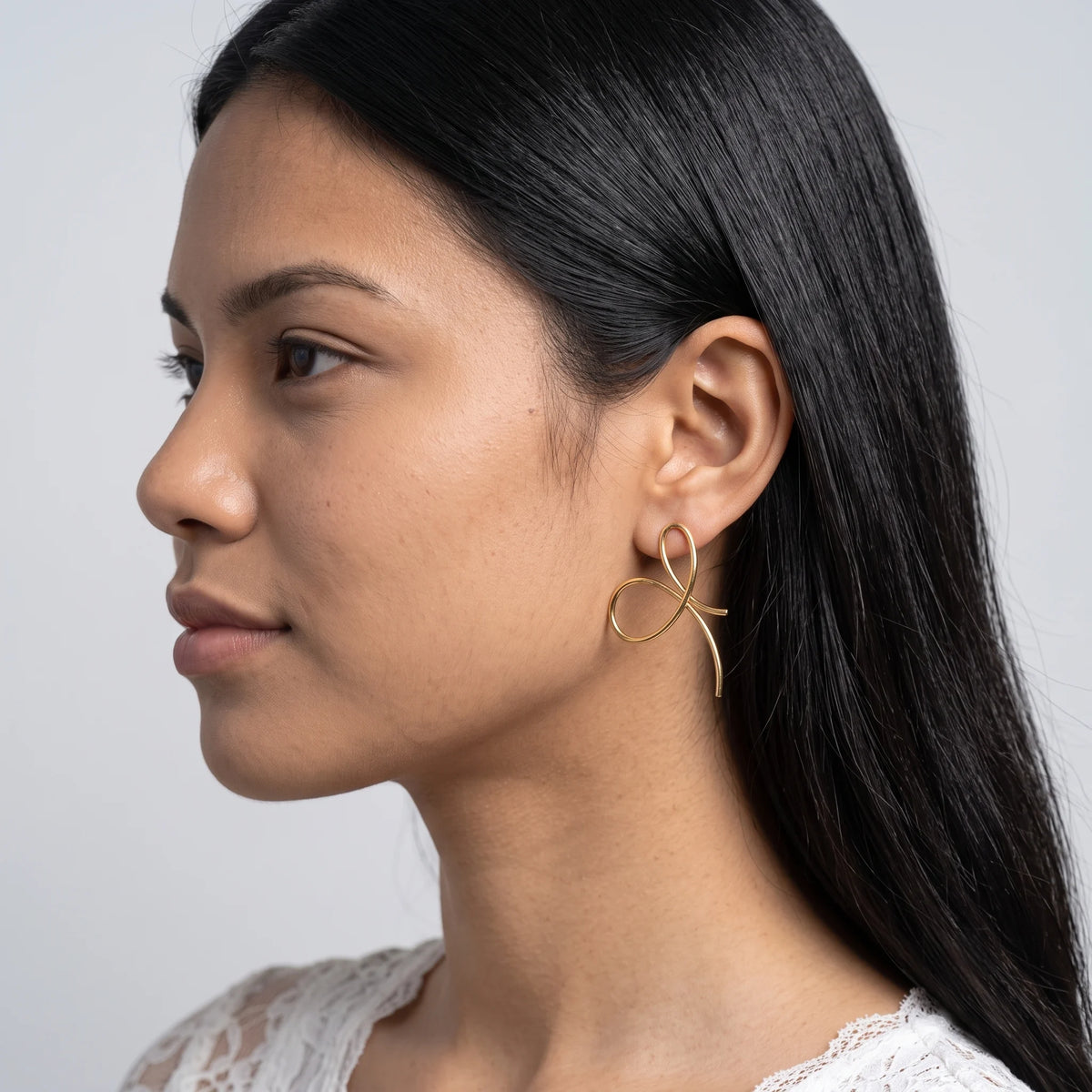 Luxora Eternal Bow Sculptural Earrings