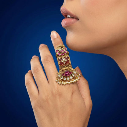 Luxora Regal Gold Ring