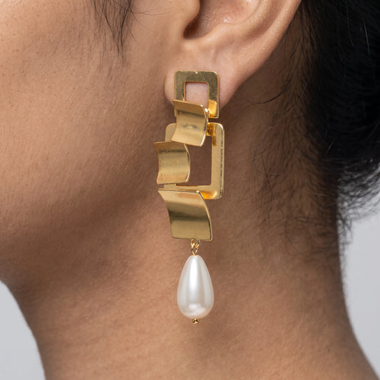 Luxora Golden Pearl Cascade Earrings