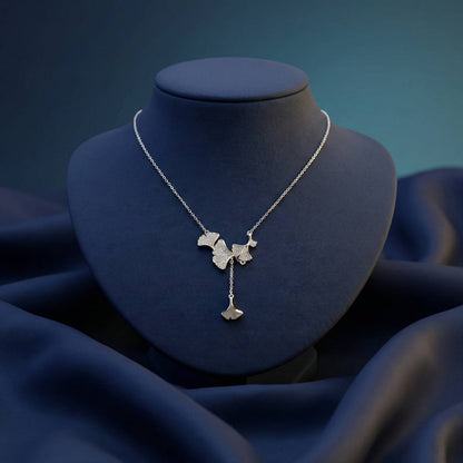 Luxora Randomly Cutted Leaf