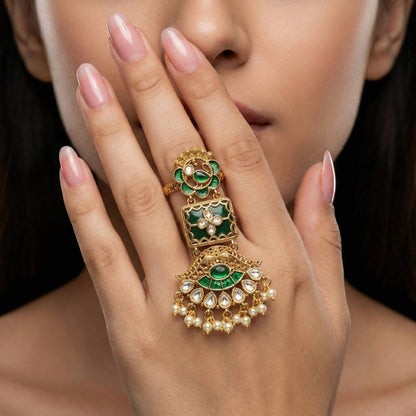 Luxora Regal Gold Ring